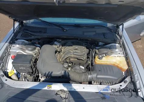 2013 Dodge Challenger Sxt z USA, uszkodzony, nr VIN 2C3CDYAG7DH675121